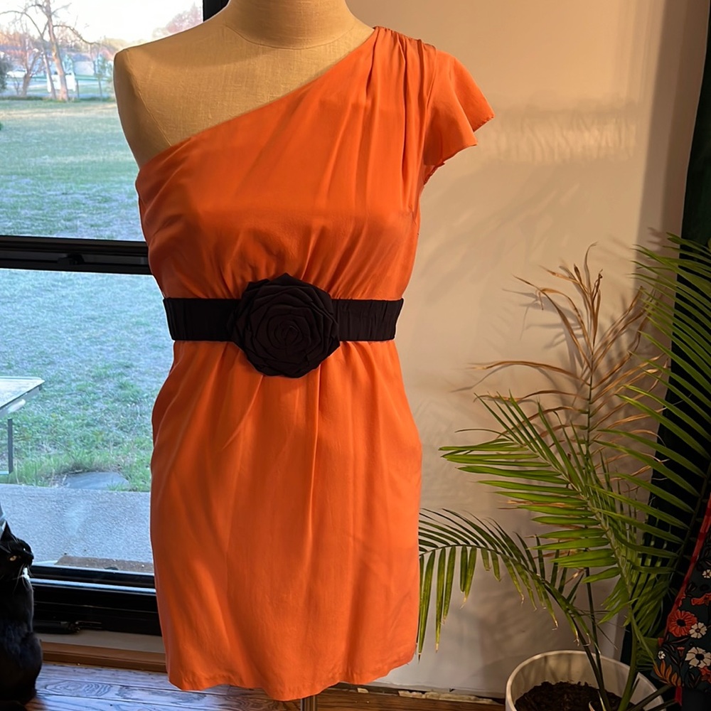 MM couture small one shoulder salmon colored dress navy rosette elastic belt!